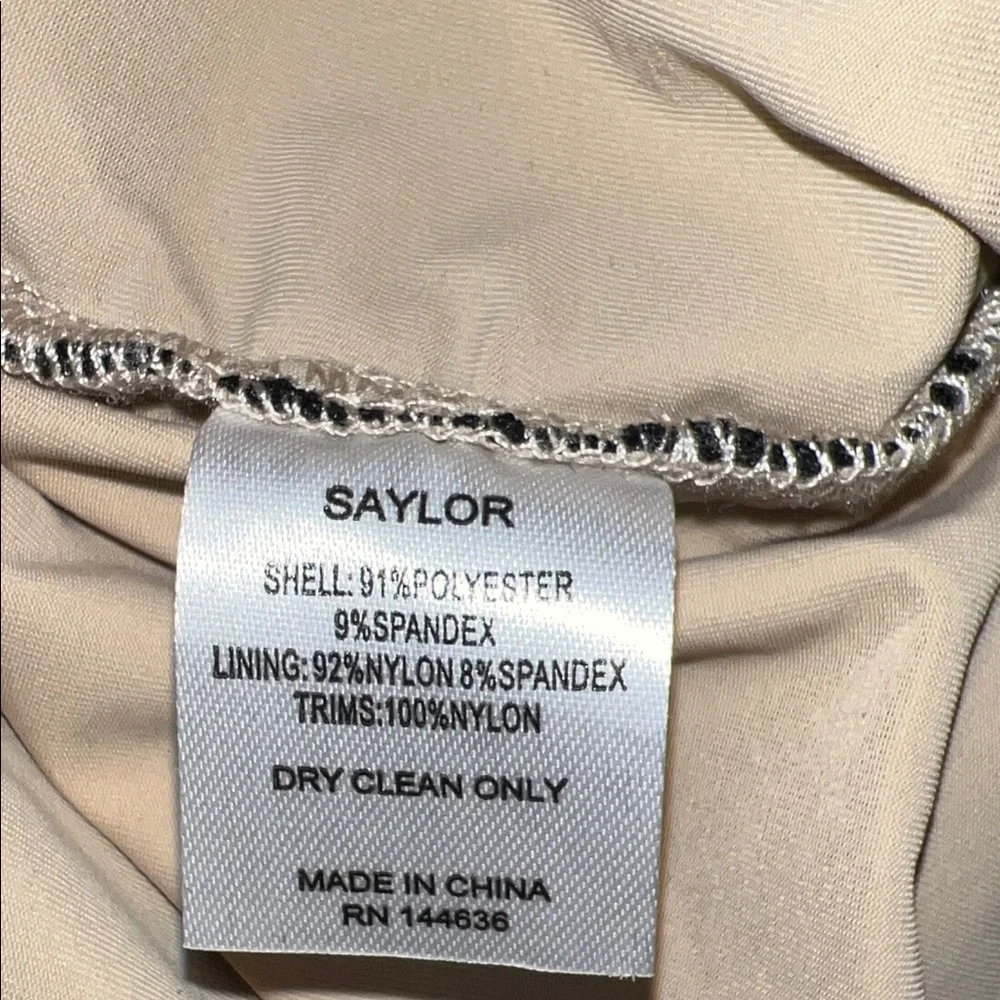 EUC Saylor Balloon Sleeve Black Lace Mini Dress Size Small - Picture 5 of 7